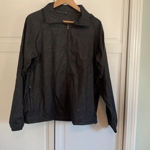 Men’s lightweight windbreaker